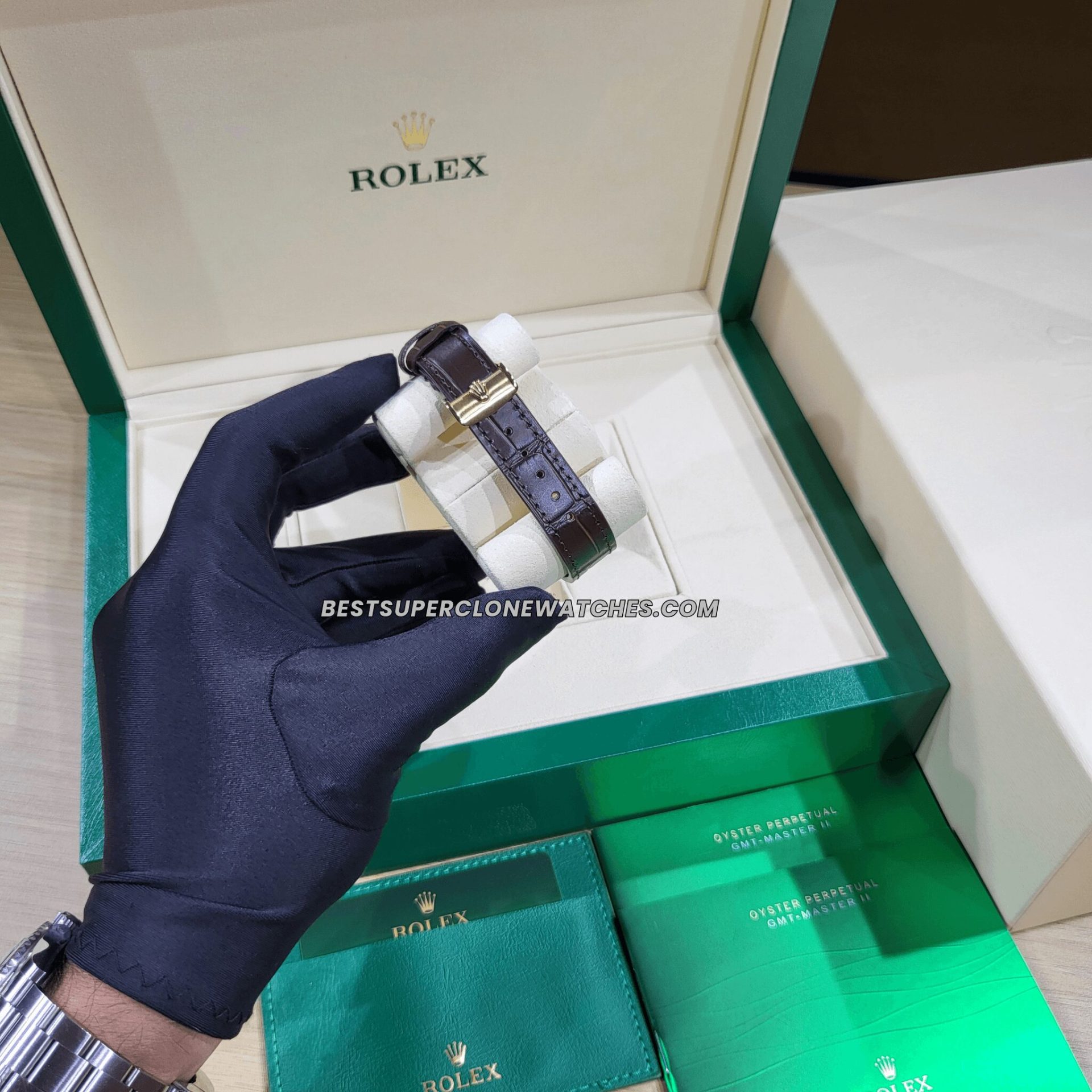 Replica Rolex 1908 18kt white gold case with intense black dial and Swiss automatic movement imitation