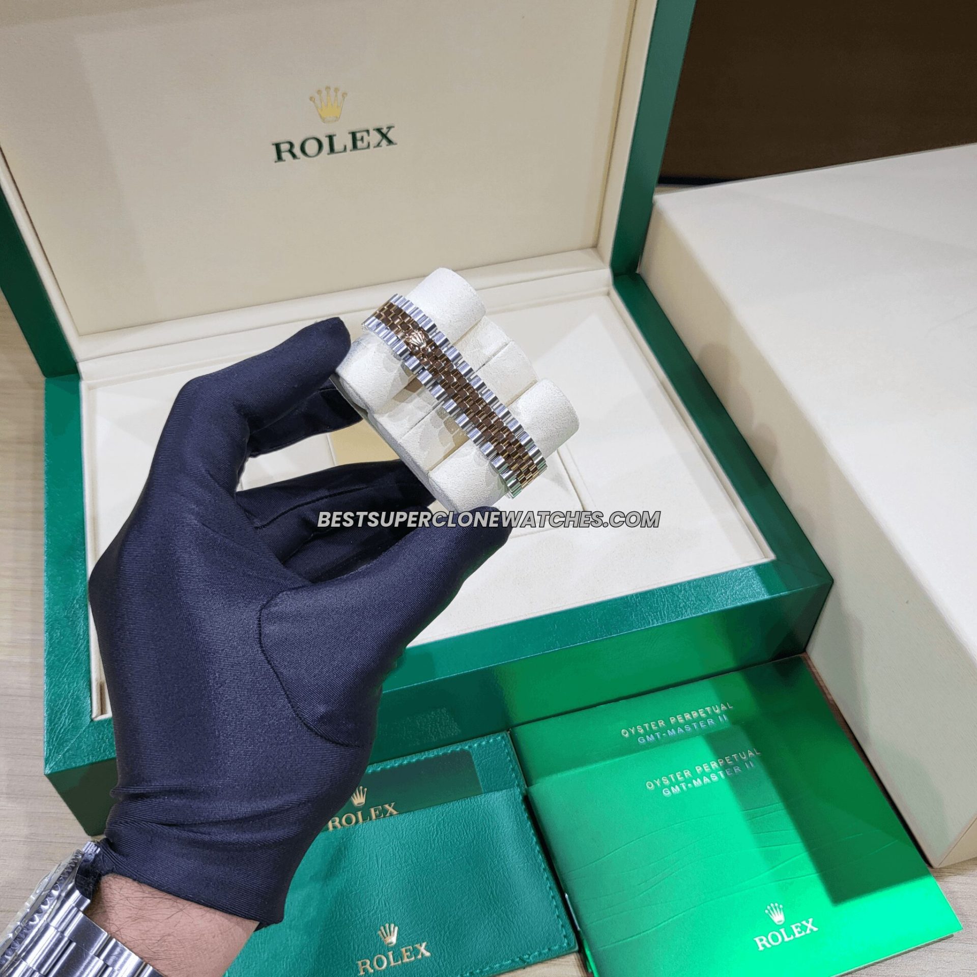 Swiss super clone Rolex Datejust 278381RBR with Everose Gold, Oystersteel, and diamond-set mother-of-pearl dial