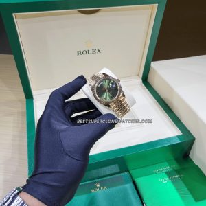 Olive green dial Rolex Day-Date super clone with polished Everose gold presidential bracelet