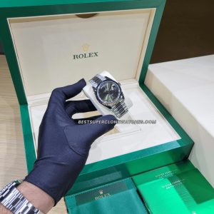 Rolex Day-Date 228236 Swiss super clone with oyster platinum case and olive green dial