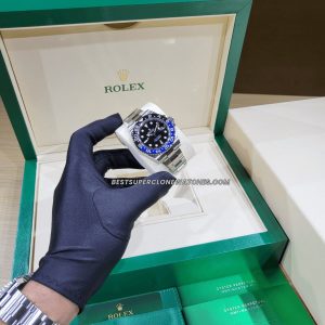 Replica Rolex GMT Master II with 3285 movement and black blue Batman bezel on oystersteel bracelet