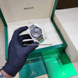 Swiss super clone Rolex Oyster Perpetual 124300 with silver dial and classic stainless steel case design