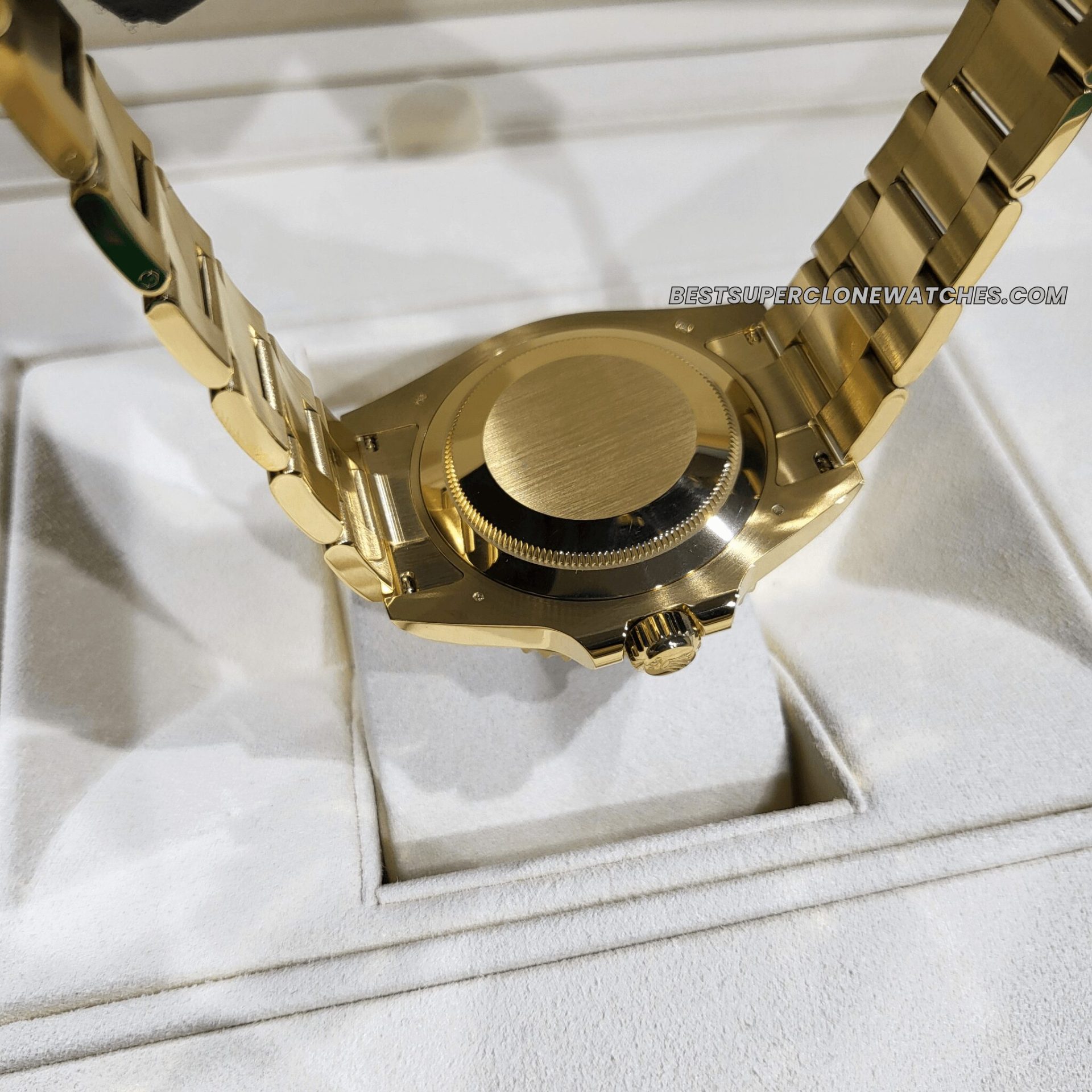 Rolex Submariner 126618LN Swiss super clone with black dial and yellow gold case