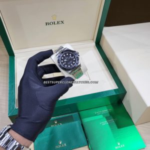 Fake Rolex Yacht-Master watch with RLX titanium case, black dial, and 3235 automatic movement clone