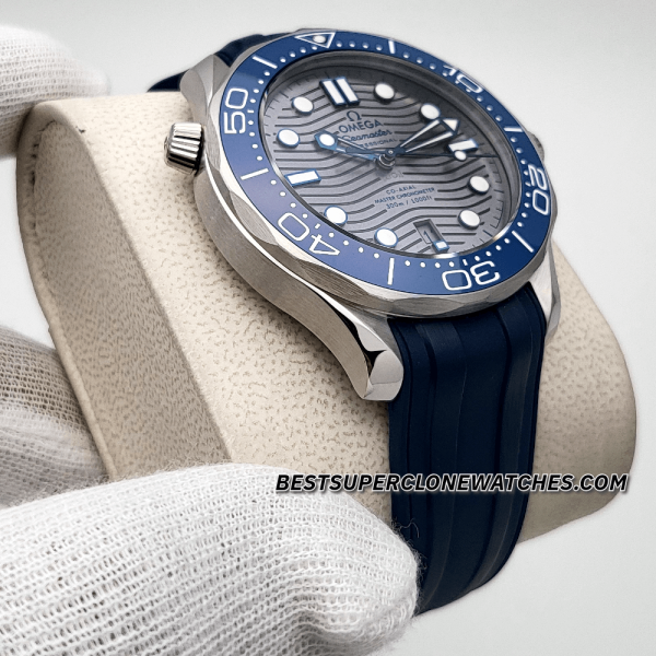 Omega Seamaster Diver 300M Steel On Rubber Strap Grey Dial 8800 Swiss Super Clone Watch Ref-210.32.42.20.06.001 - Image 3