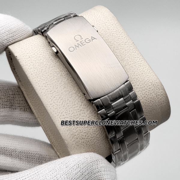 Omega Seamaster Diver 300M Steel On Steel Black Dial 8800 Swiss Super Clone Watch Ref-210.30.42.20.01.001 - Image 4