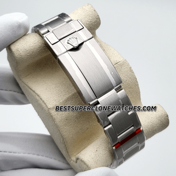 Rolex Explorer Black Dial Oystersteel Bracelet 3230 Swiss Super Clone Watch Ref-224270 - Image 4