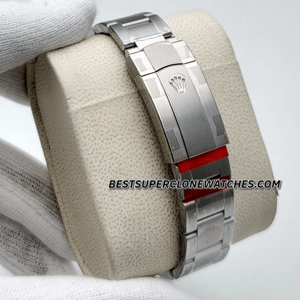 Rolex Oyster Perpetual Bright Blue Dial 3230 Swiss Super Clone Watch Ref-124300 - Image 4