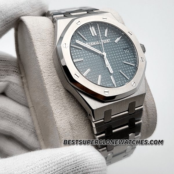 Audemars Piguet Royal Oak Stainless Steel 50th Anniversary Green Dial 4302 Swiss Super Clone Watch Ref-15510ST.OO.1320ST.09 - Image 3
