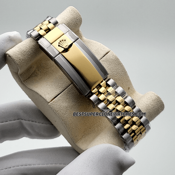 Rolex GMT Master II Oystersteel and Yellow Gold Black Dial 3285 Swiss Super Clone Watch Ref-126713GRNR - Image 4
