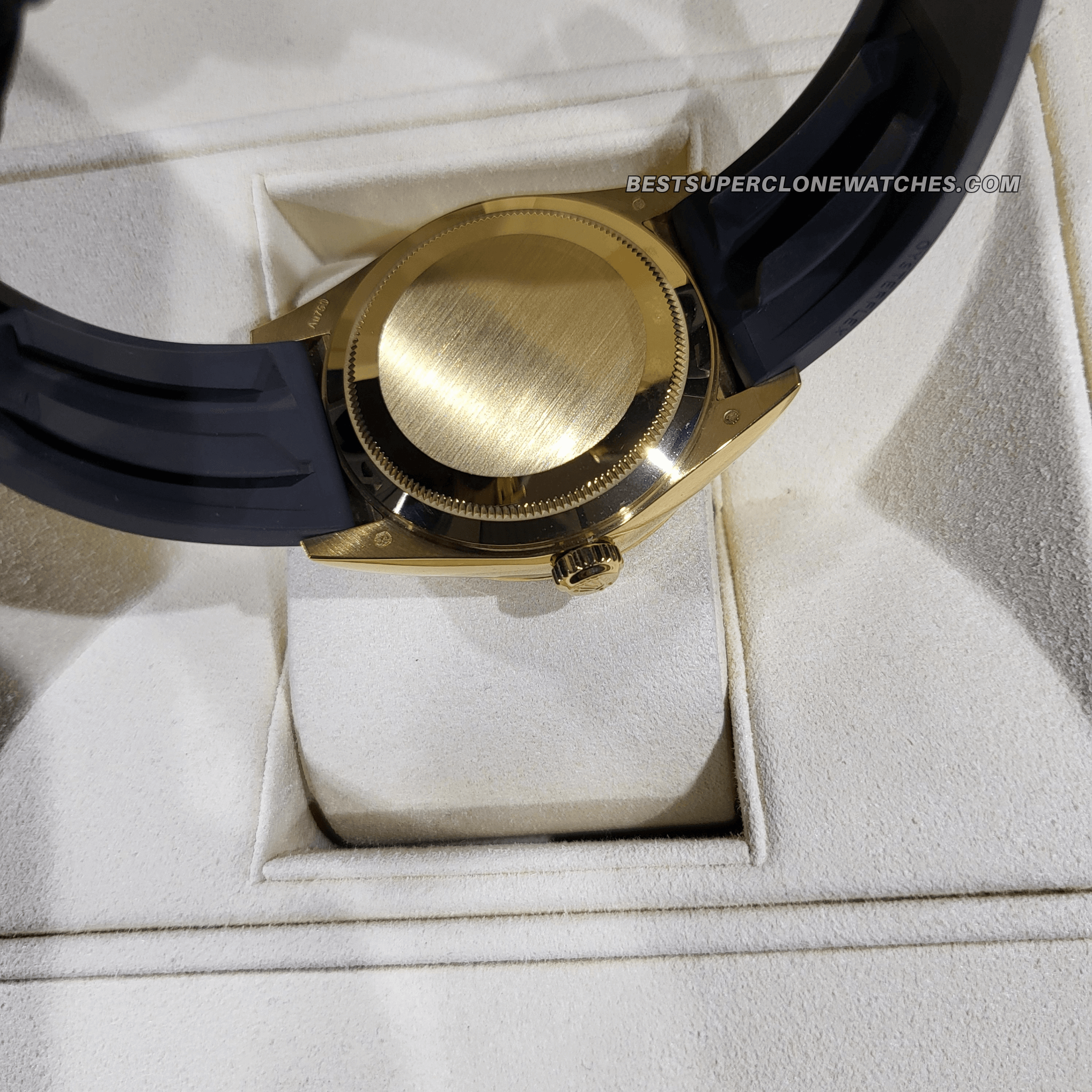 Rolex Sky-Dweller 18kt Yellow Gold Oysterflex Bright Green Dial 9002 Swiss Super Clone Watch Ref-336238 - Image 4