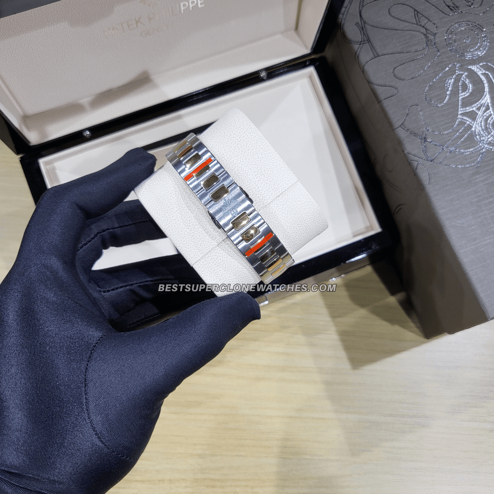 Patek Philippe Cubitus Dual Tone Sunburst Blue Dial 26-330 S C/430 Swiss Super Clone Watch Ref-5821/1AR-001 - Image 3